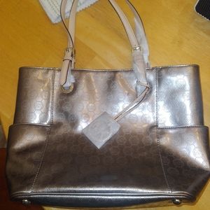 Michael Kors Signature E/W Tote